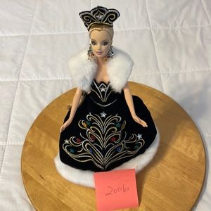 2006 Holiday Barbie doll without box